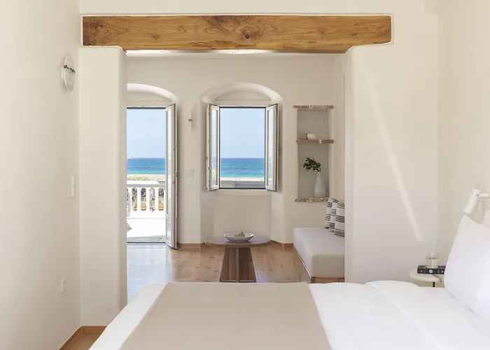 Ammothines Cycladic فندق 5*