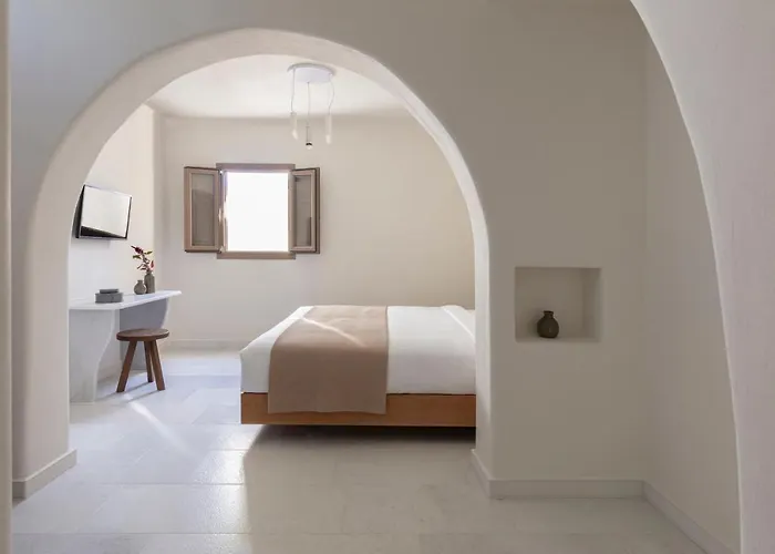 Ammothines Cycladic Hotel